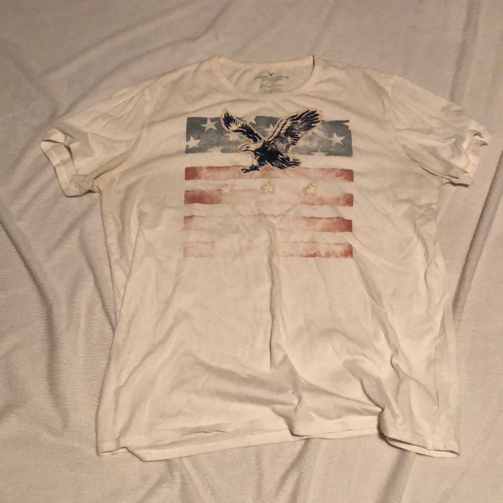 American Eagle T-shirt